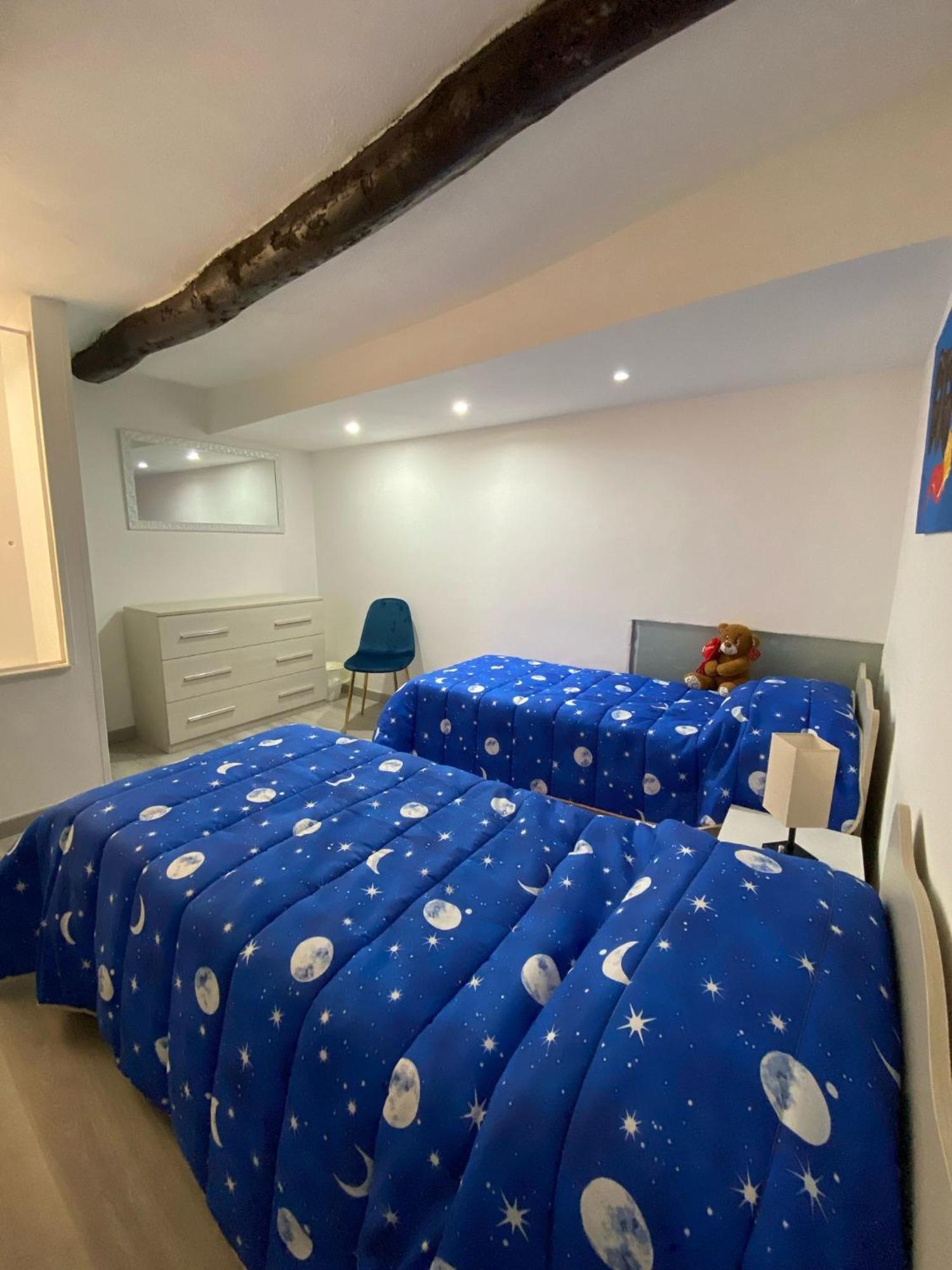Apartment Donnaregina5 Naples